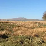Ingledale Apartment, Ingleton, Yorkshire Dales National Park, Famous Three Peaks, Near The District, Pets Are Welcome *