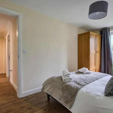 Ingledale Apartment, Ingleton, Yorkshire Dales National Park, Famous Three Peaks, Near The District, Pets Are Welcome Ingleton (North Yorkshire)