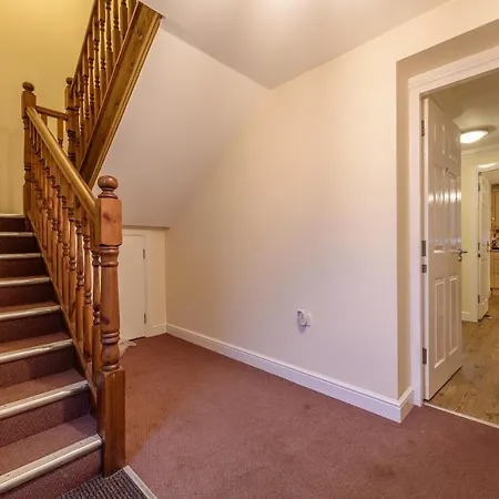 Ingledale Apartment, Ingleton, Yorkshire Dales National Park, Famous Three Peaks, Near The District, Pets Are Welcome Apartament Ingleton (North Yorkshire)